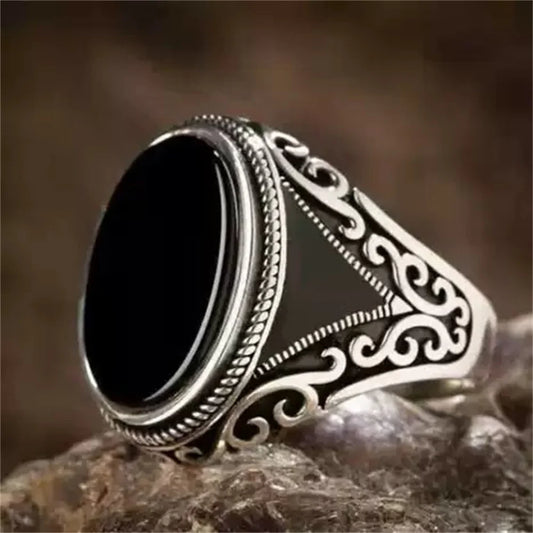 Black Oval Ring