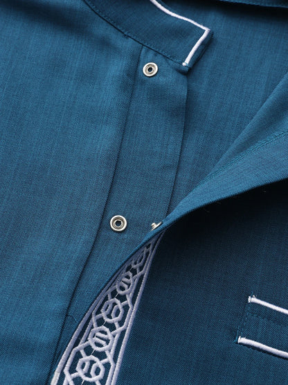 Neck Detail Jubba Thobe